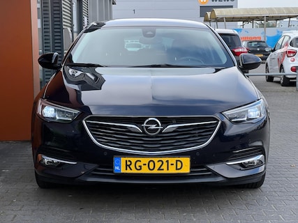 Opel-Insignia