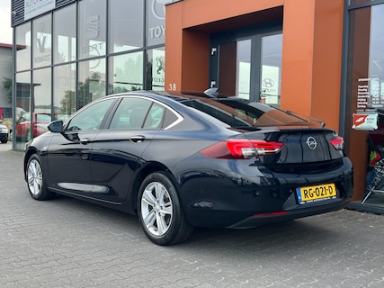 Opel-Insignia