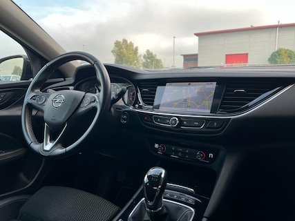 Opel-Insignia