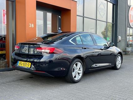 Opel-Insignia