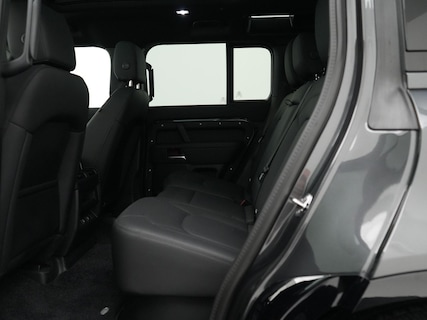 Land Rover-Defender