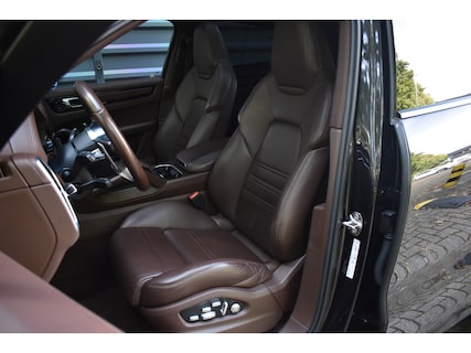 Porsche-Cayenne Coupé