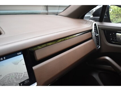 Porsche-Cayenne Coupé
