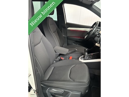SEAT-Arona