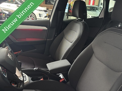 SEAT-Arona