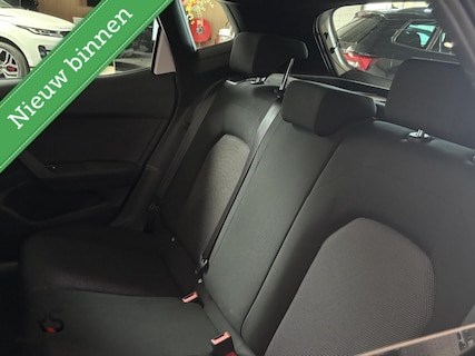 SEAT-Arona