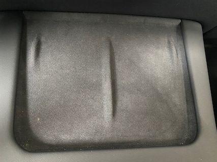 Tesla-Model Y