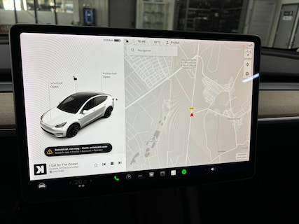 Tesla-Model Y