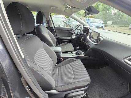 Kia-Ceed