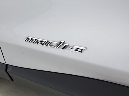 Ford-Mustang Mach-E
