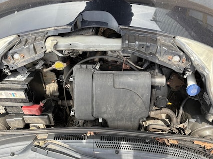 Peugeot-107