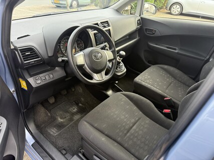 Toyota-Verso-S