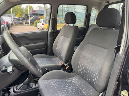 Opel-Agila
