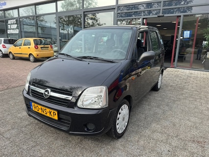 Opel-Agila