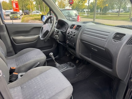 Opel-Agila