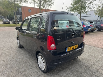 Opel-Agila