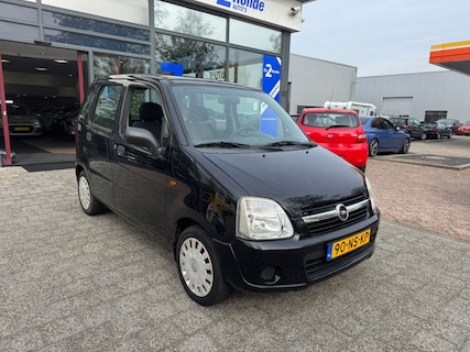 Opel-Agila