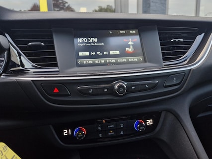 Opel-Insignia