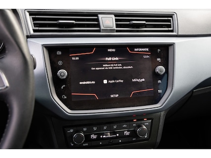 SEAT-Arona