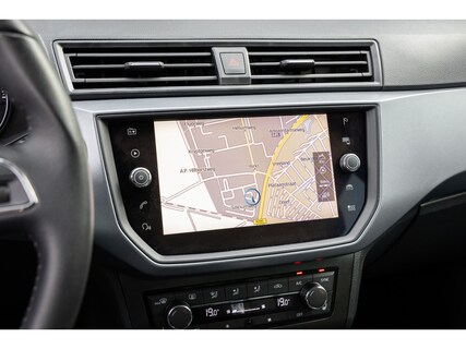 SEAT-Arona