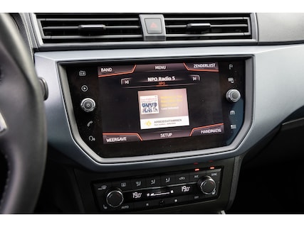SEAT-Arona