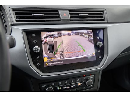 SEAT-Arona