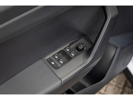 SEAT-Arona