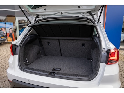 SEAT-Arona