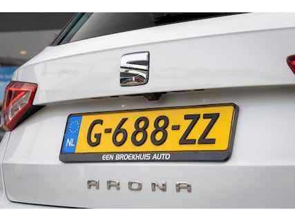 SEAT-Arona