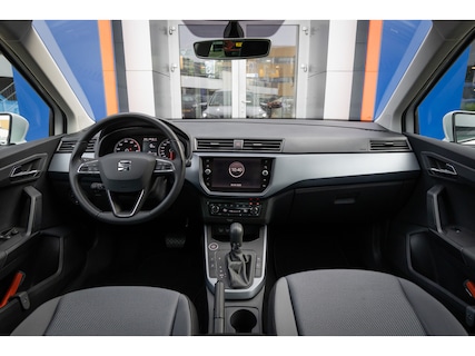 SEAT-Arona