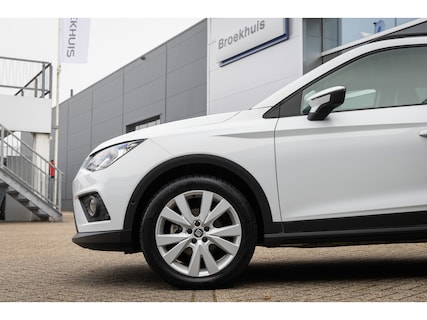 SEAT-Arona