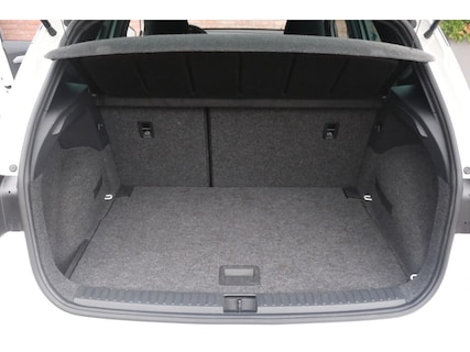 SEAT-Arona