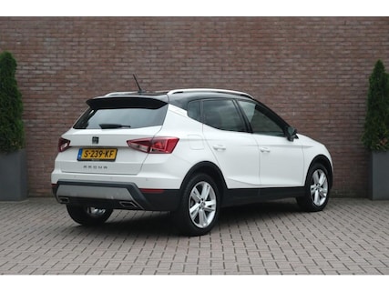 SEAT-Arona