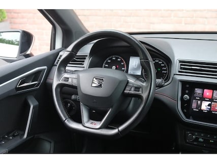 SEAT-Arona