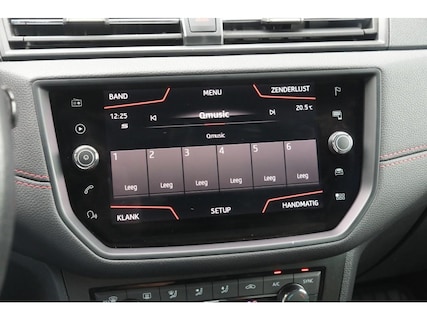 SEAT-Arona