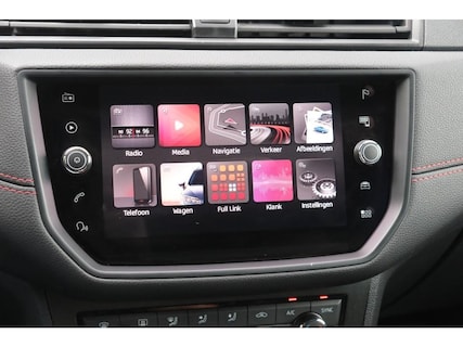 SEAT-Arona