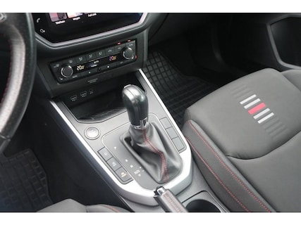 SEAT-Arona