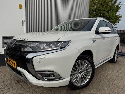 Mitsubishi-Outlander