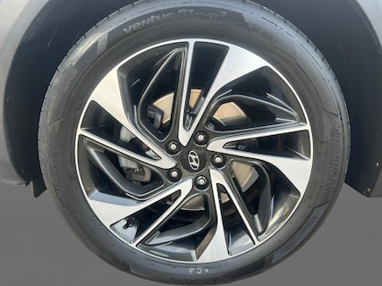Hyundai-Tucson