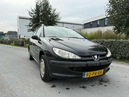 Peugeot-206