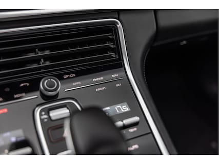 Porsche-Panamera