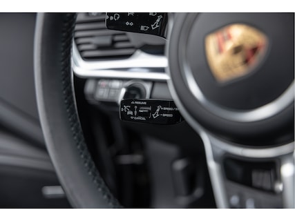 Porsche-Panamera
