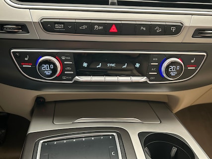 Audi-Q7