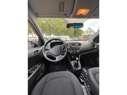 Hyundai-i10