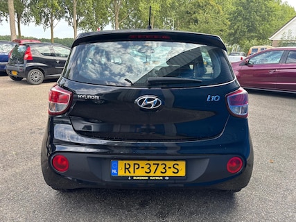 Hyundai-i10