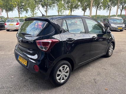 Hyundai-i10
