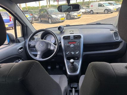 Opel-Agila