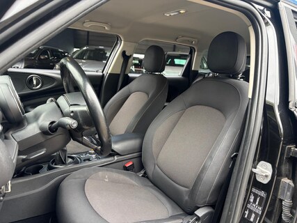 MINI-Clubman