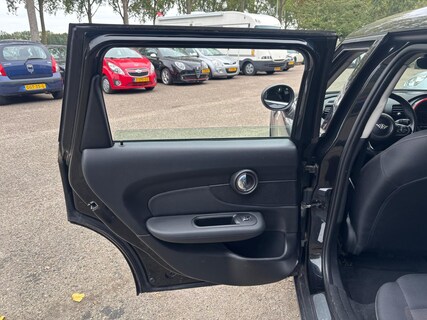 MINI-Clubman