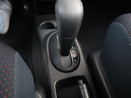 Daihatsu-Sirion
